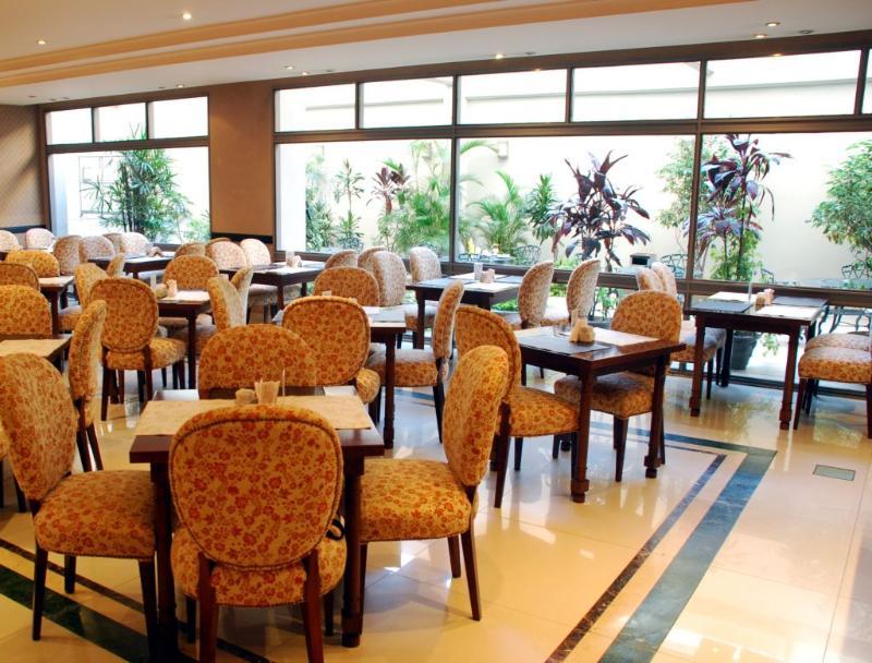 Hr Esmeralda Luxor Ciudad Autónoma de Buenos Aires